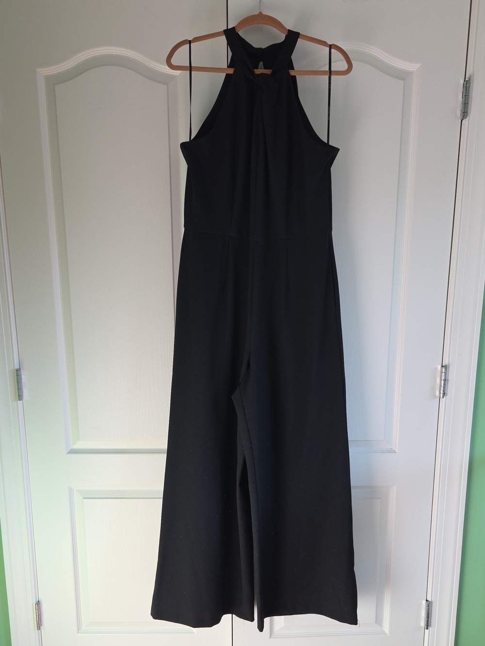 NWOT Julia Jordan Black Halter Wide-Leg Jumpsuit size 14